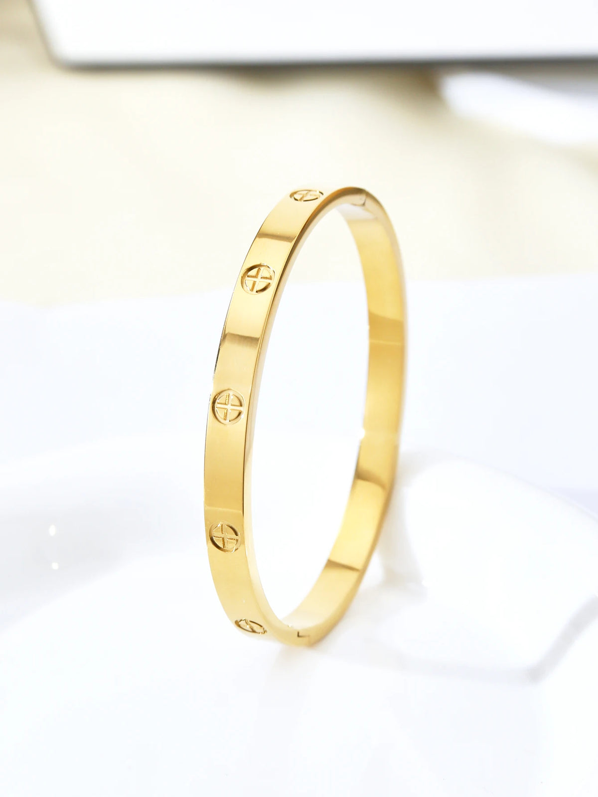 18K Gold-Plated Stainless Steel Ladies' Bracelet