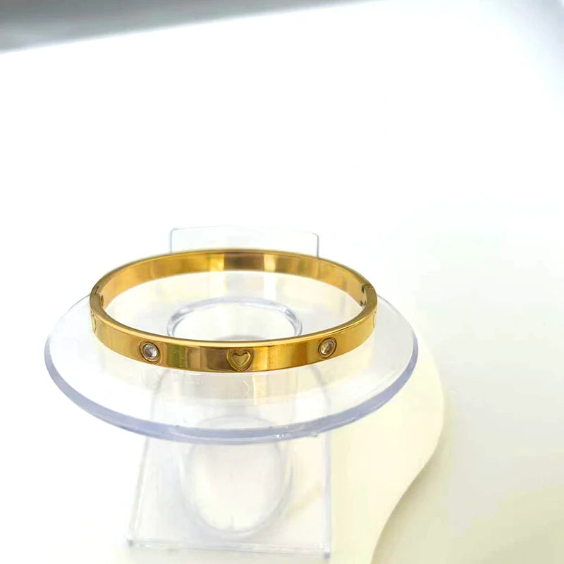 Heart Zircon Stainless Steel Bangle Bracelet – Unisex Gift