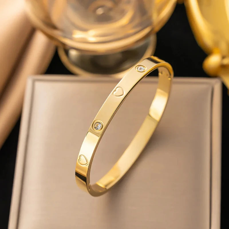 Heart Zircon Stainless Steel Bangle Bracelet – Unisex Gift